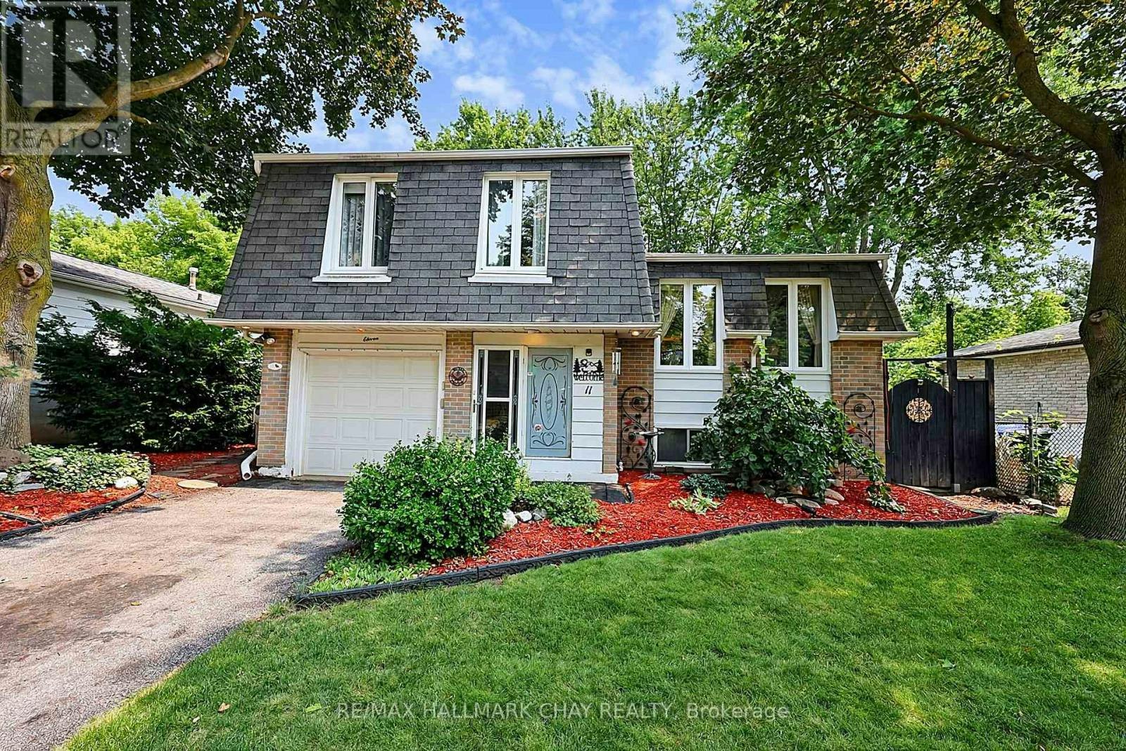 11 Second Street, New Tecumseth, ON, L0G 1A0