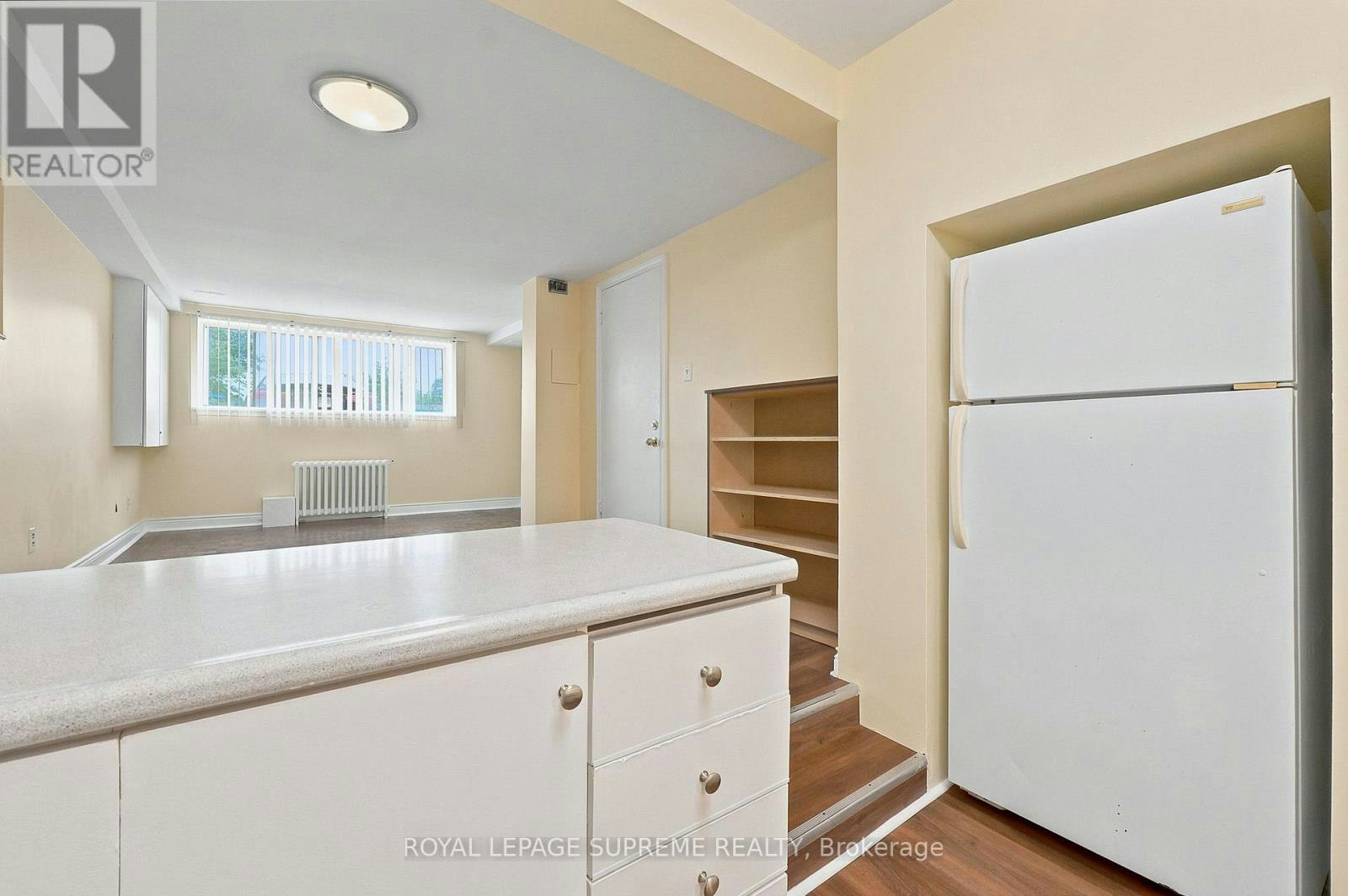 BSMT-56 Dynevor Road, Toronto, ON, M6E 3X1 - 8