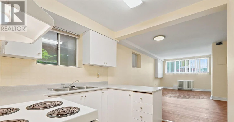 BSMT-56 Dynevor Road, Toronto, ON, M6E 3X1 - 7