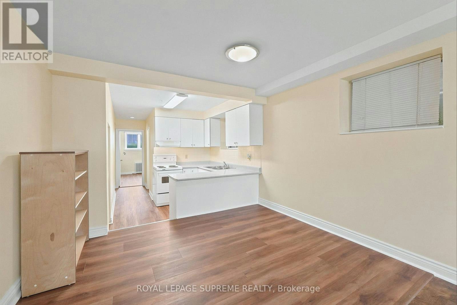 BSMT-56 Dynevor Road, Toronto, ON, M6E 3X1 - 3