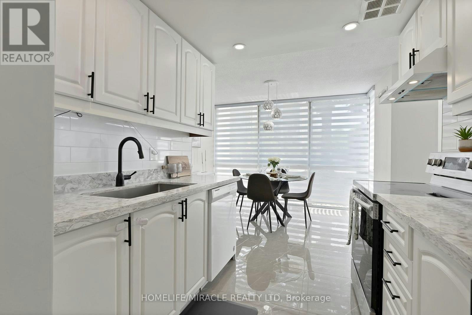 112-350 Webb Drive, Mississauga, ON, L5B 3W4 - 14