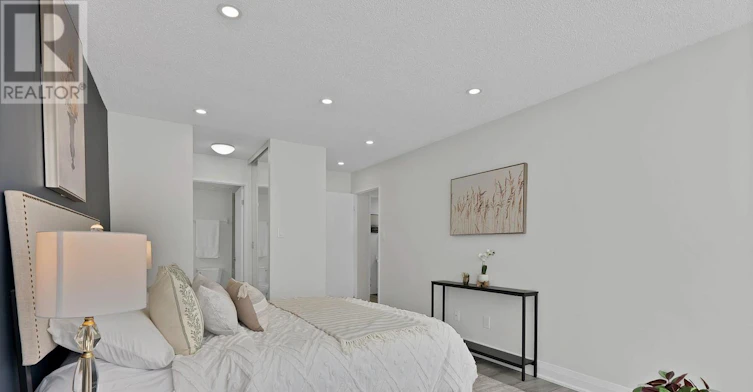 112-350 Webb Drive, Mississauga, ON, L5B 3W4 - 23