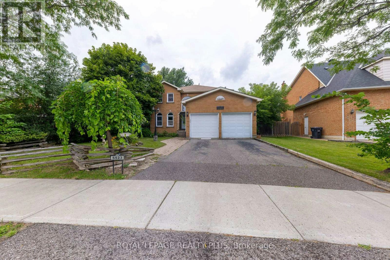 5523 Edencroft Acres, Mississauga, ON, L5M 4M3
