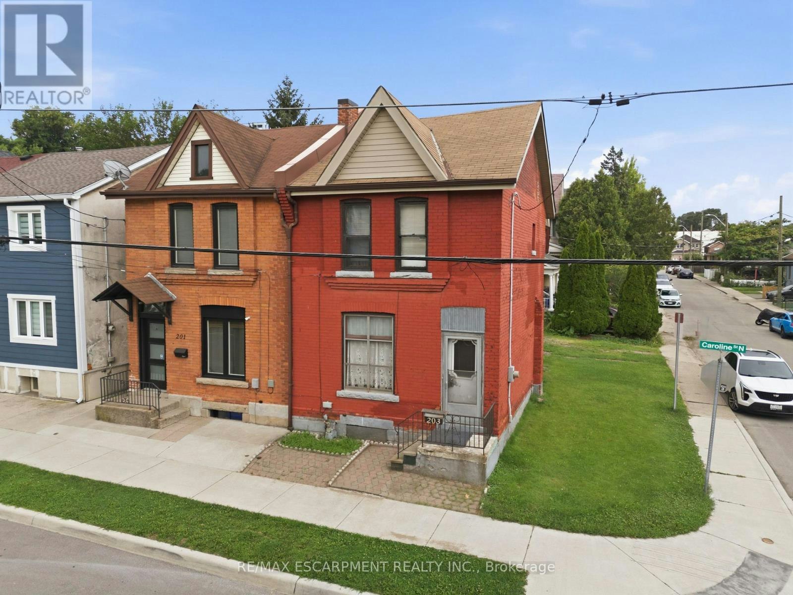203 Caroline Street N, Hamilton, ON, L8R 2S1