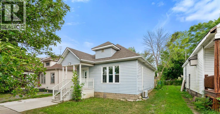 1122 St. Luke, Windsor, ON, N8Y 3M9 - 3