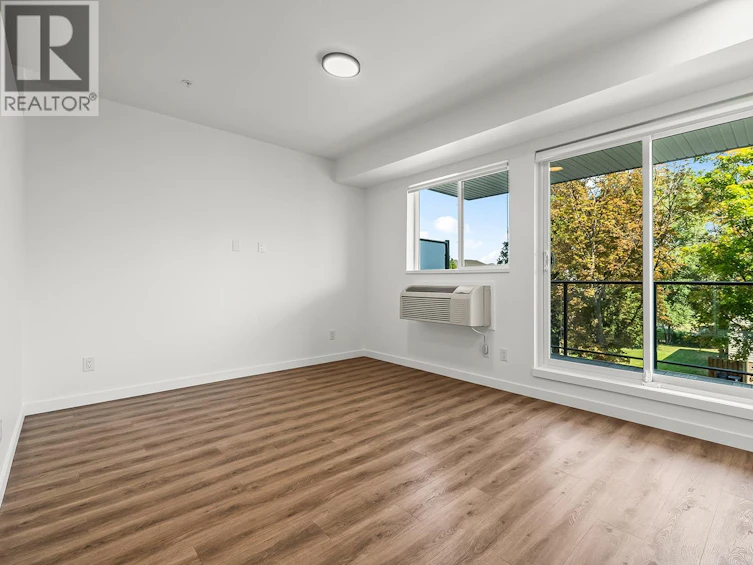 303-615 Rutland Road, Kelowna, BC, V1X 0B3 - 9
