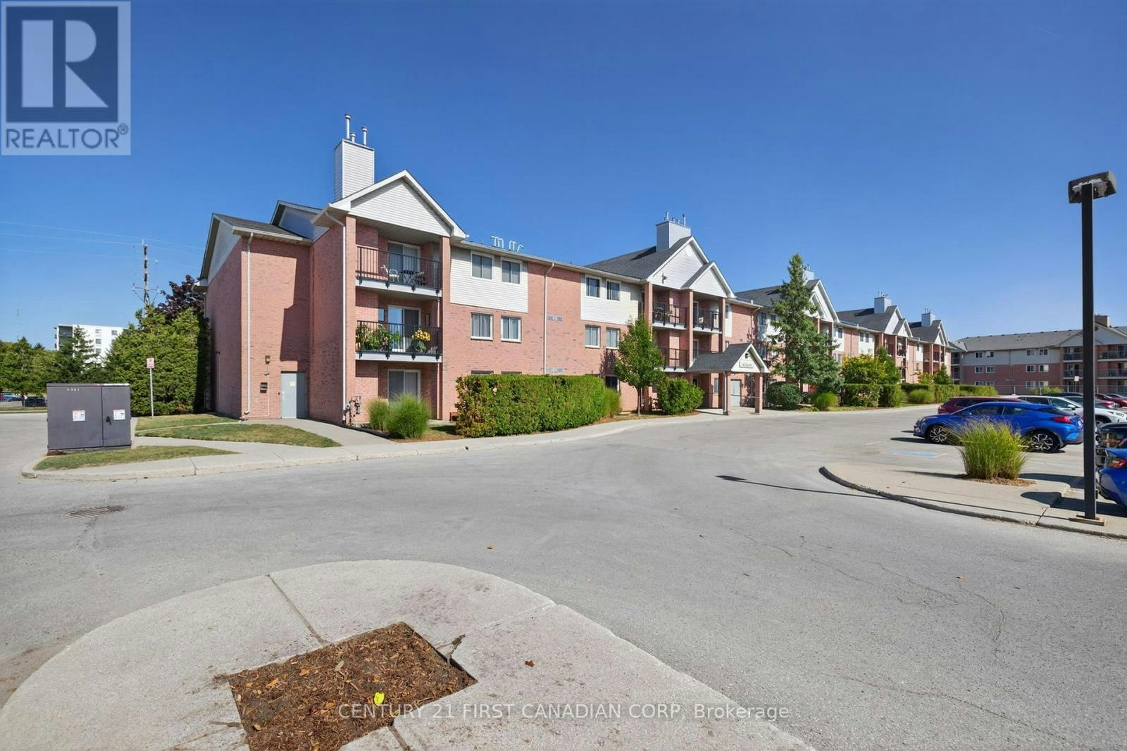 92-144 Conway Drive, London, ON, N6E 3N3 - 3