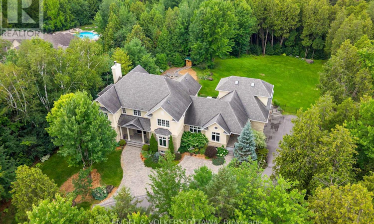1408 Blackhorse Court