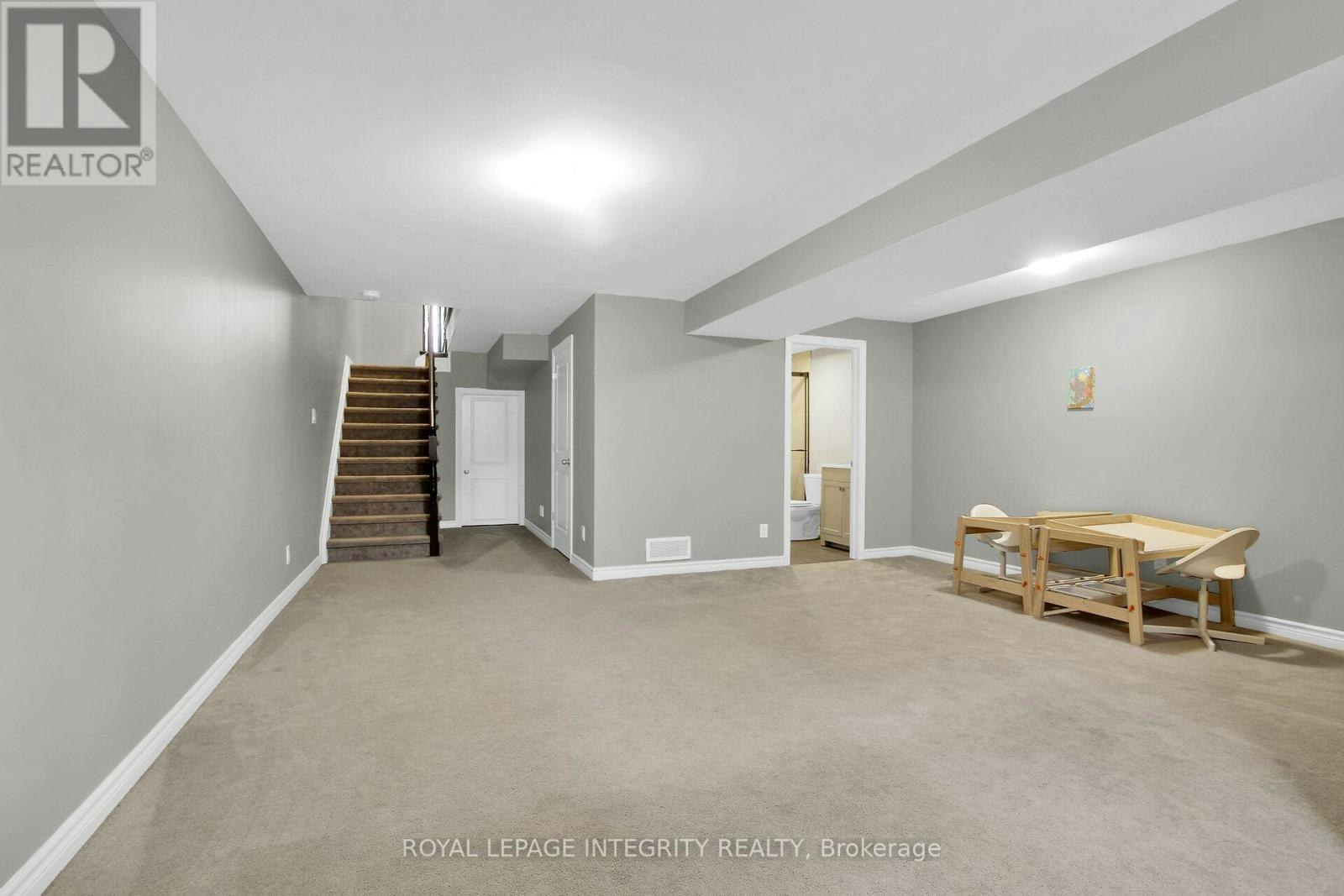 767 Dearborn Private, Ottawa, ON, K1T 0W3 - 39