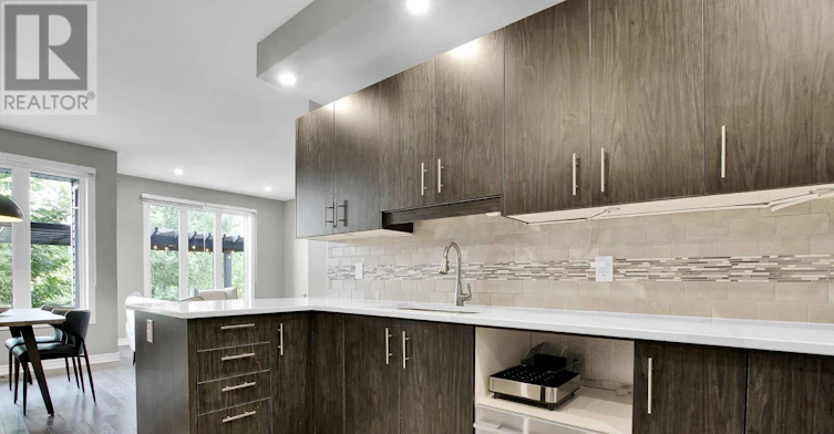 767 Dearborn Private, Ottawa, ON, K1T 0W3 - 17