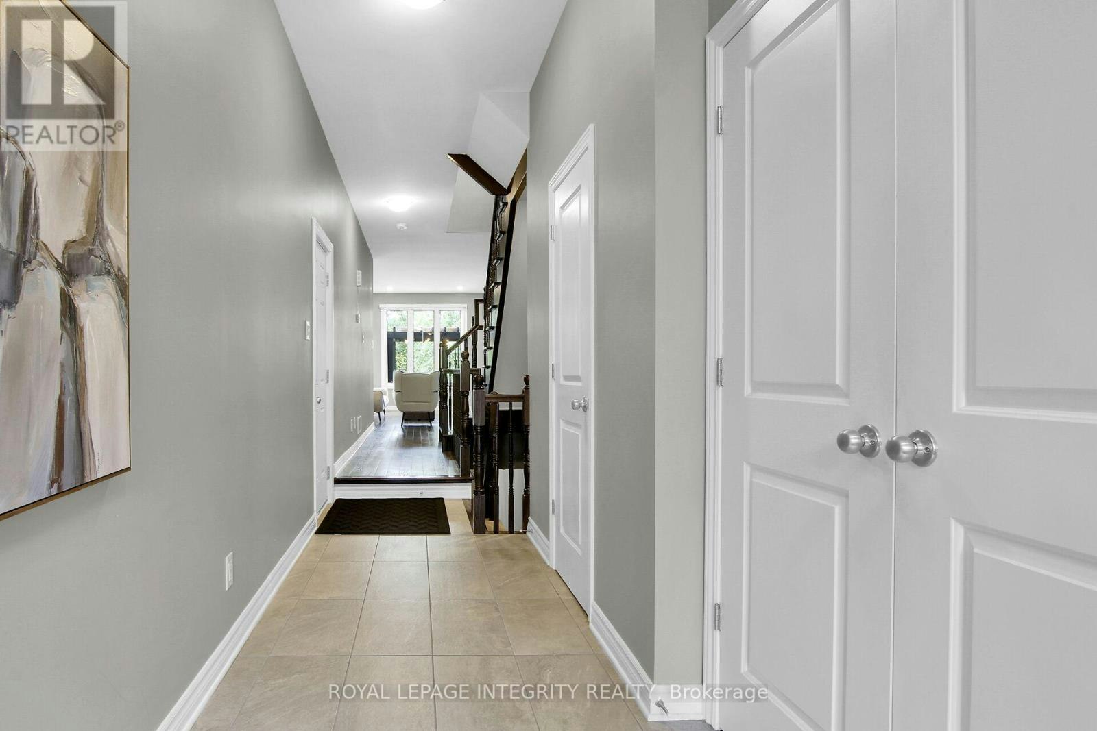 767 Dearborn Private, Ottawa, ON, K1T 0W3 - 6