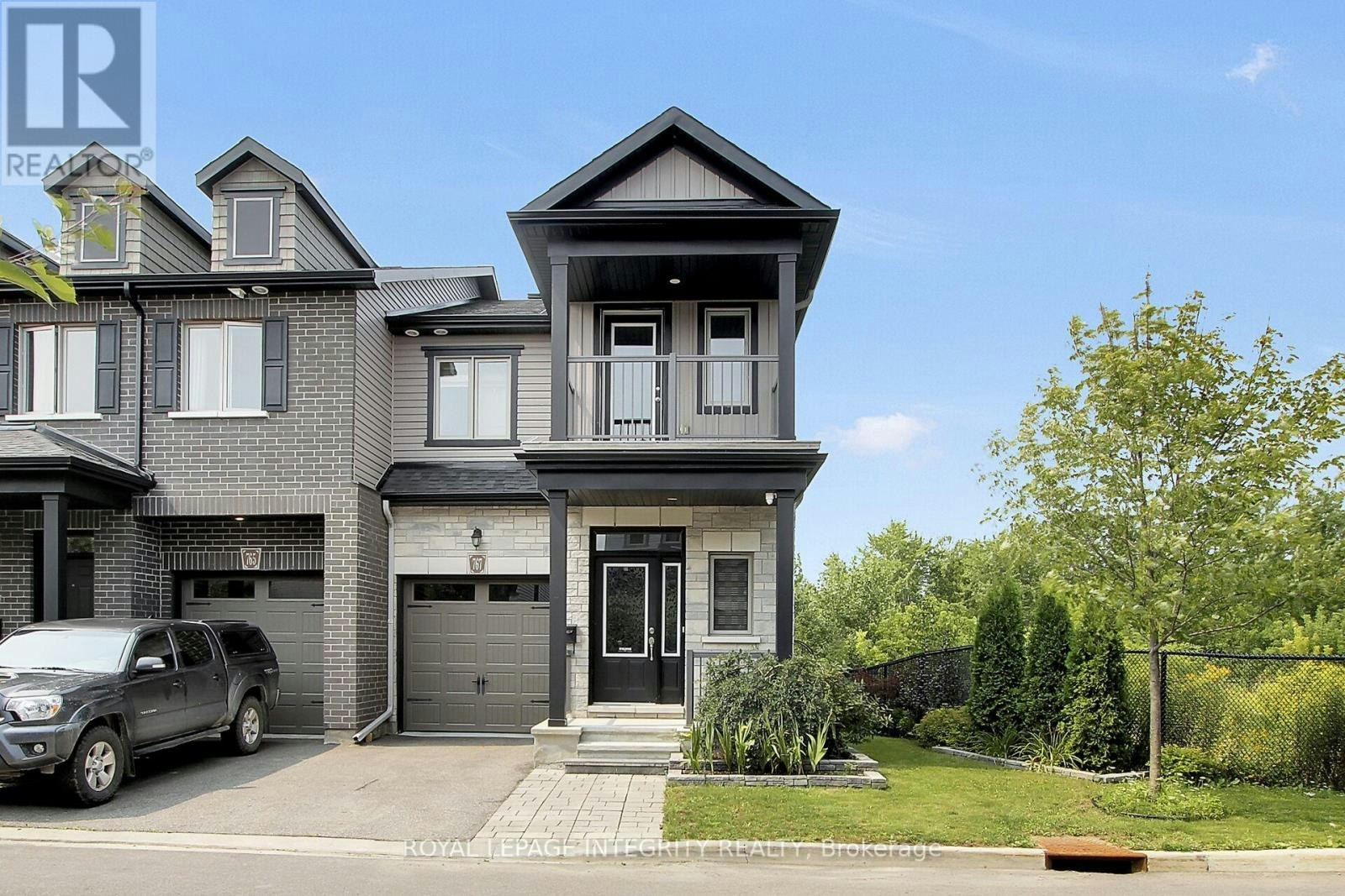 767 Dearborn Private, Ottawa, ON, K1T 0W3