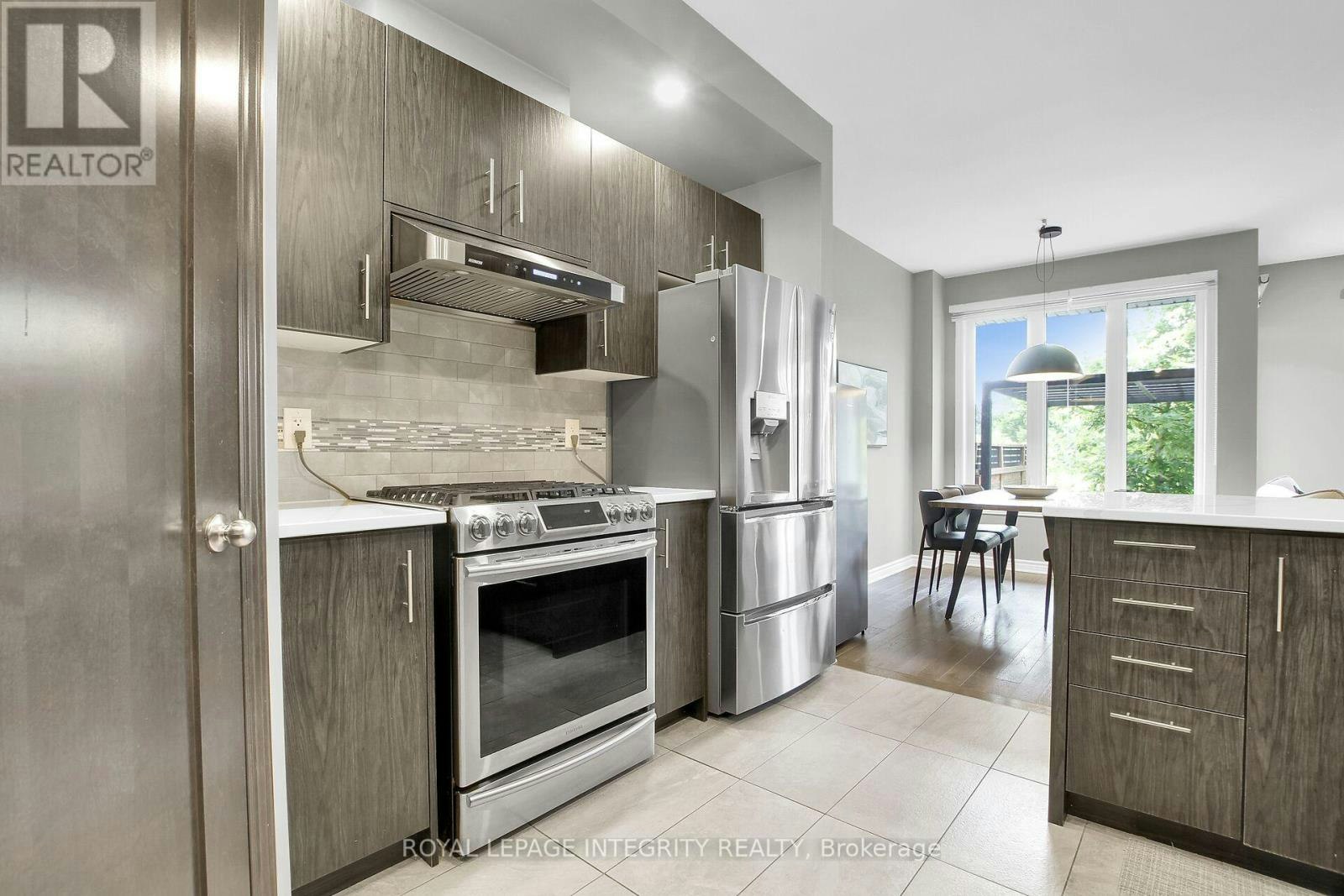 767 Dearborn Private, Ottawa, ON, K1T 0W3 - 15