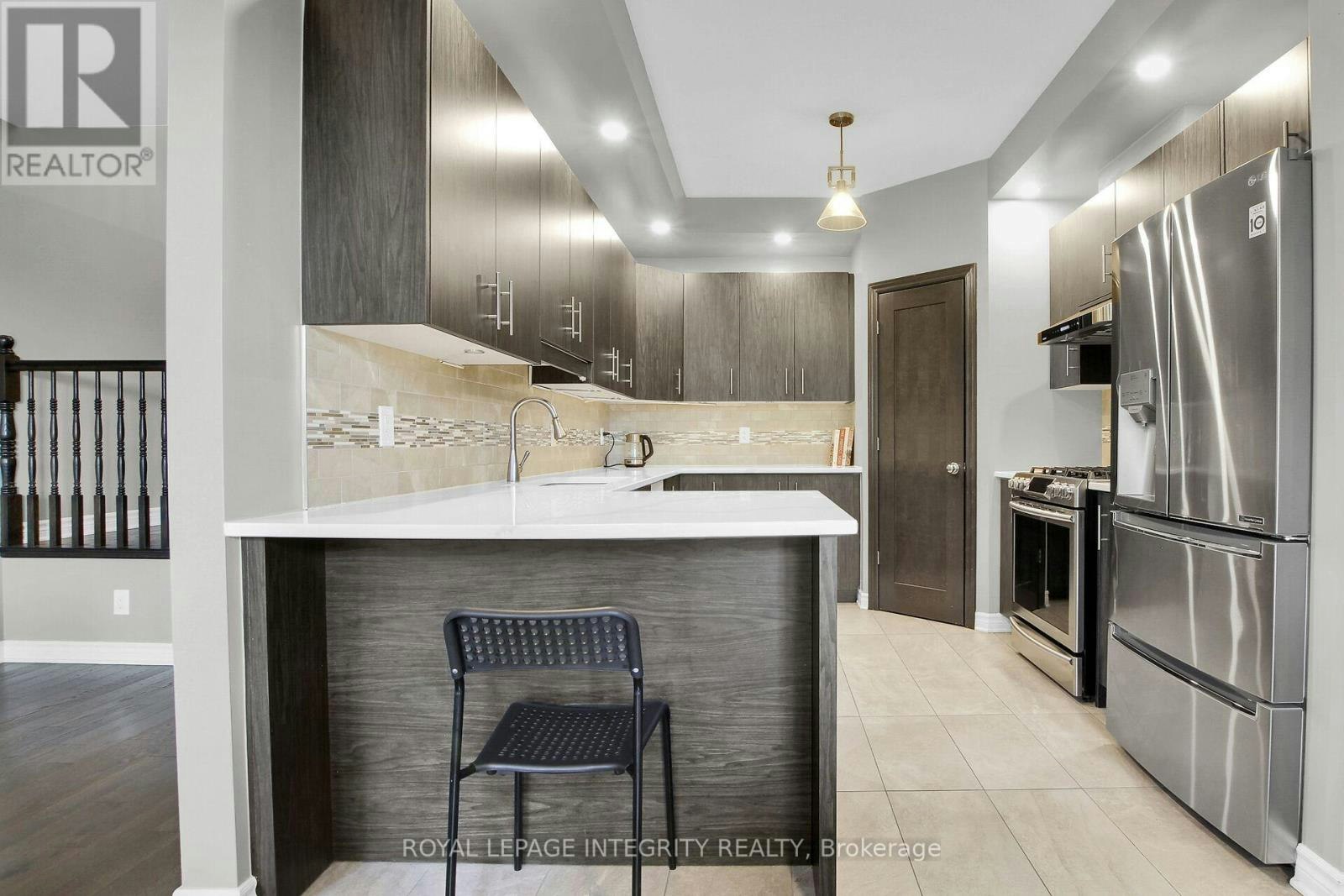 767 Dearborn Private, Ottawa, ON, K1T 0W3 - 16