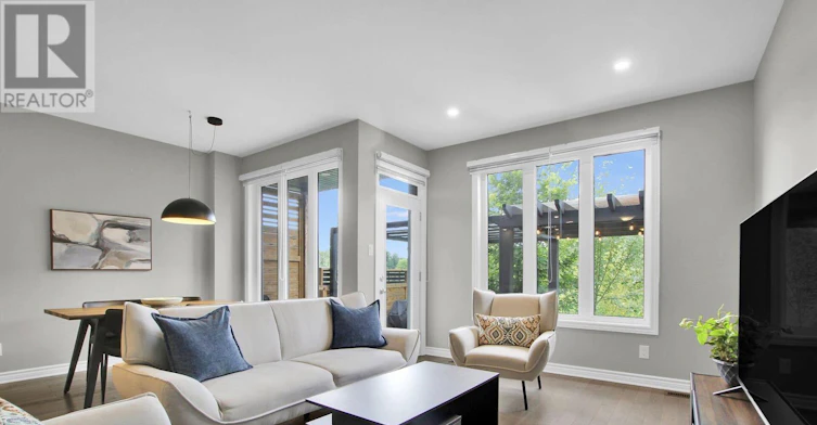 767 Dearborn Private, Ottawa, ON, K1T 0W3 - 9