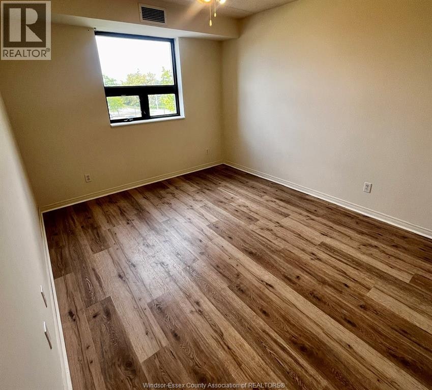 401-1160 Lauzon, Windsor, ON, N8S 4T1 - 8