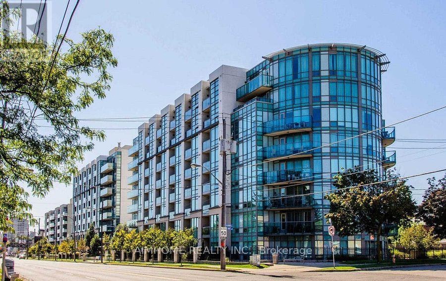 410-3830 Bathurst Street, Toronto, ON, M3H 6C5