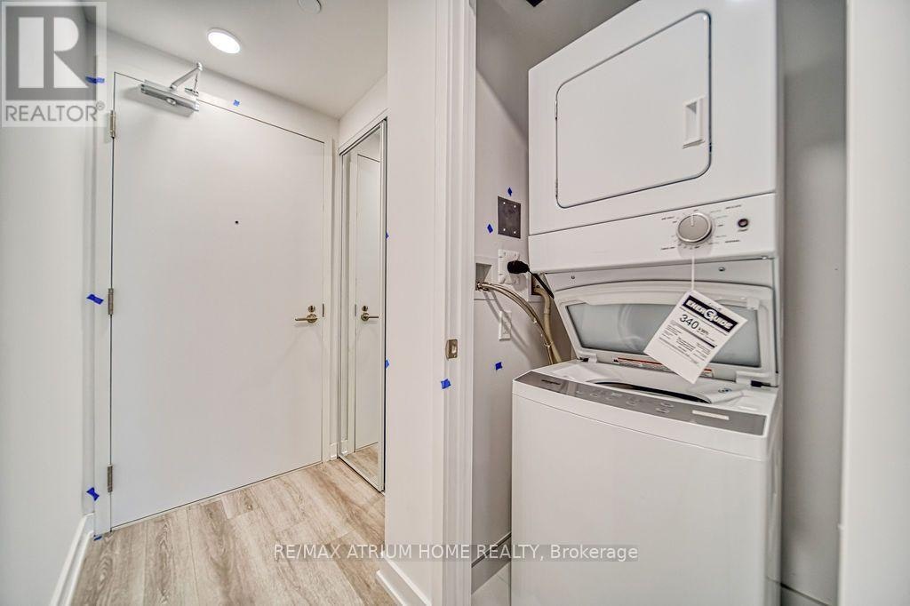 2003-238 Simcoe Street, Toronto, ON, M5T 3B9 - 17