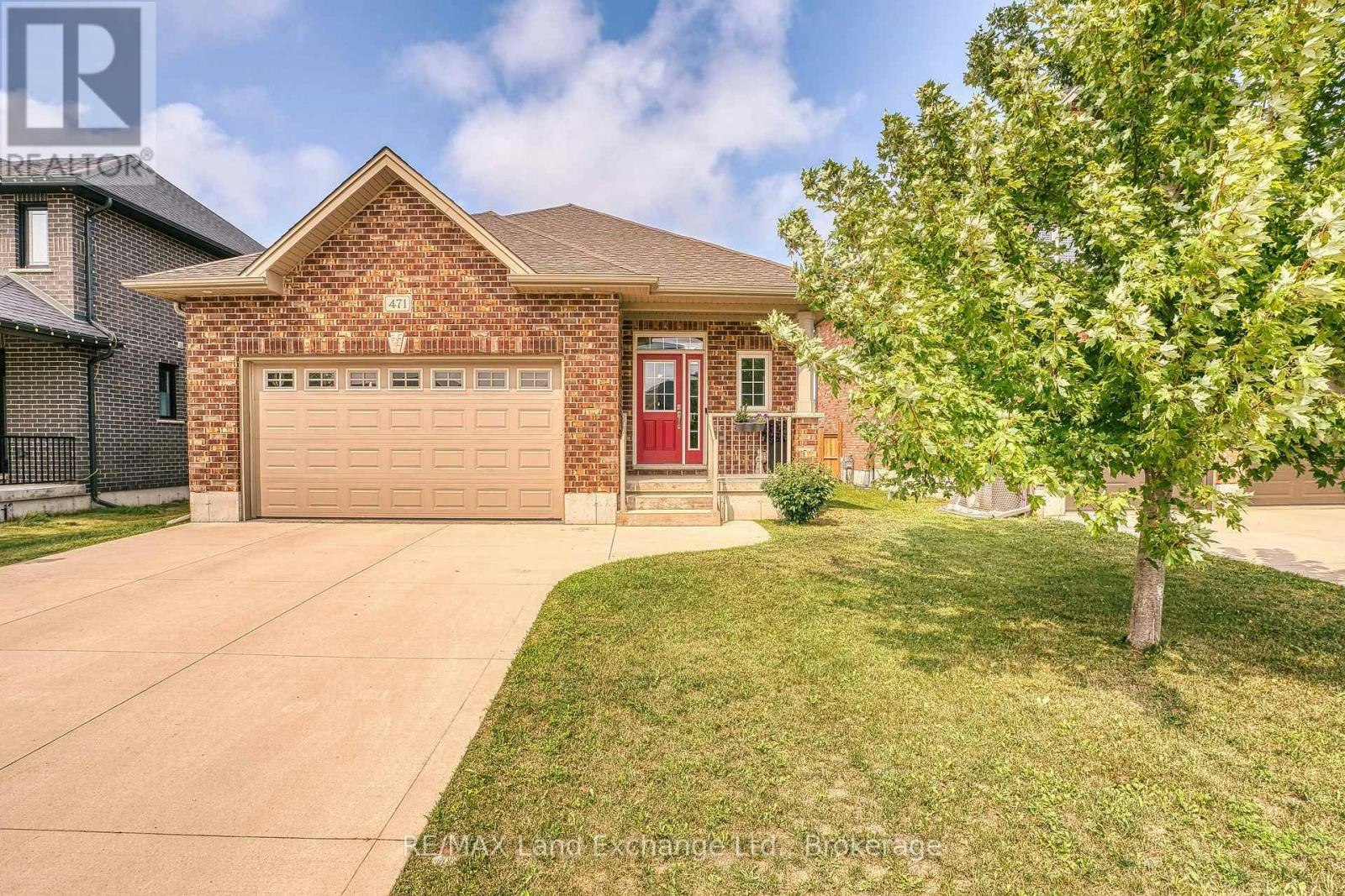 471 Devonshire Road, Saugeen Shores, ON, N0H 2C6