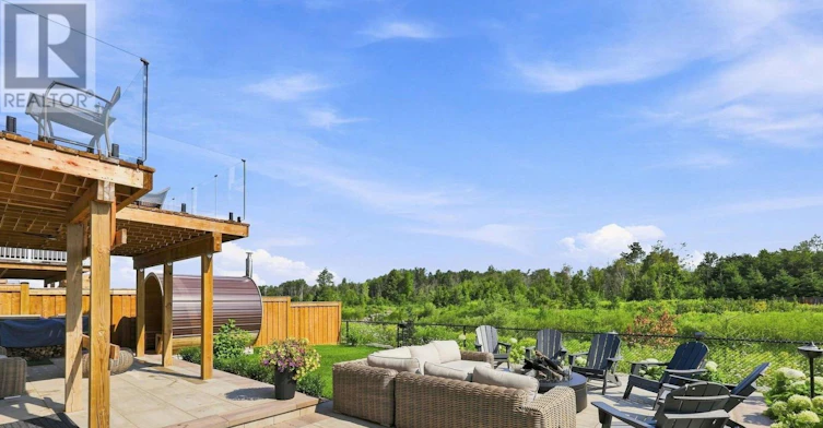 168 Chestnut Street, Blue Mountains, ON, L9Y 5T5 - 40