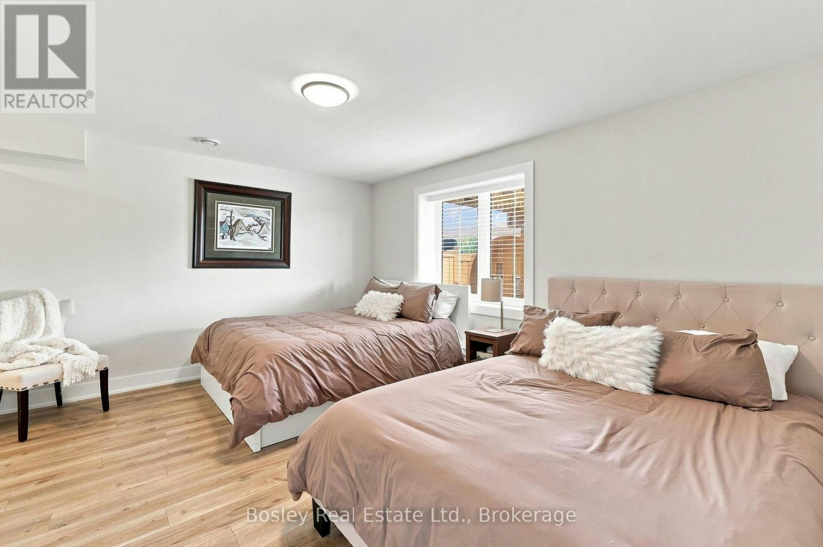 168 Chestnut Street, Blue Mountains, ON, L9Y 5T5 - 35