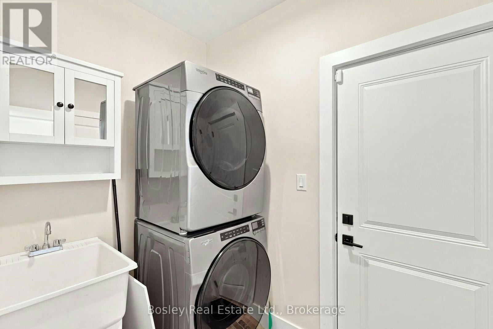 168 Chestnut Street, Blue Mountains, ON, L9Y 5T5 - 29