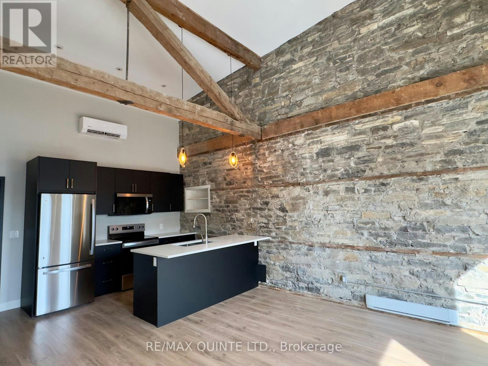 7-330 Victoria Street, Tweed, ON, K0K 3J0 - 3