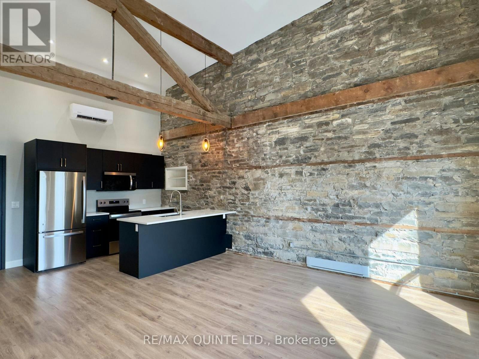 7-330 Victoria Street, Tweed, ON, K0K 3J0 - 2