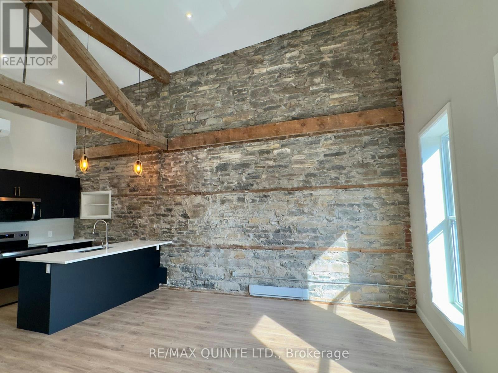 7-330 Victoria Street, Tweed, ON, K0K 3J0 - 5