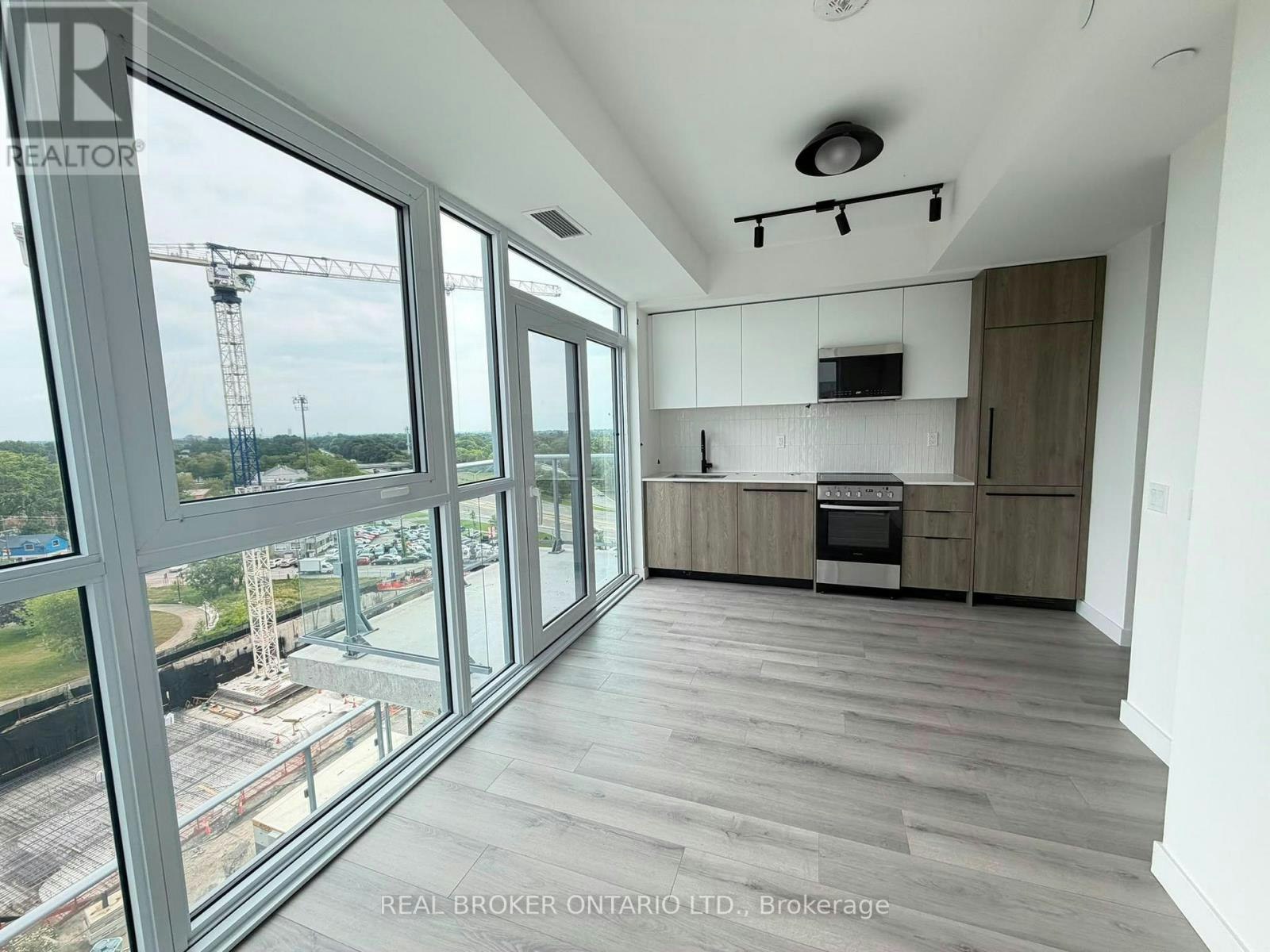 805-1635 Military Trail, Toronto, ON, M1C 0G3 - 3