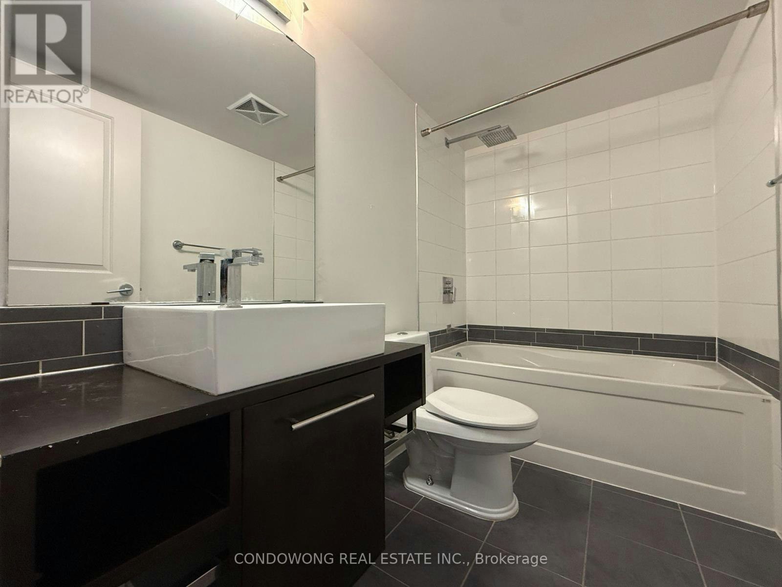 1809-25 Town Centre Court, Toronto, ON, M1P 0B4 - 12