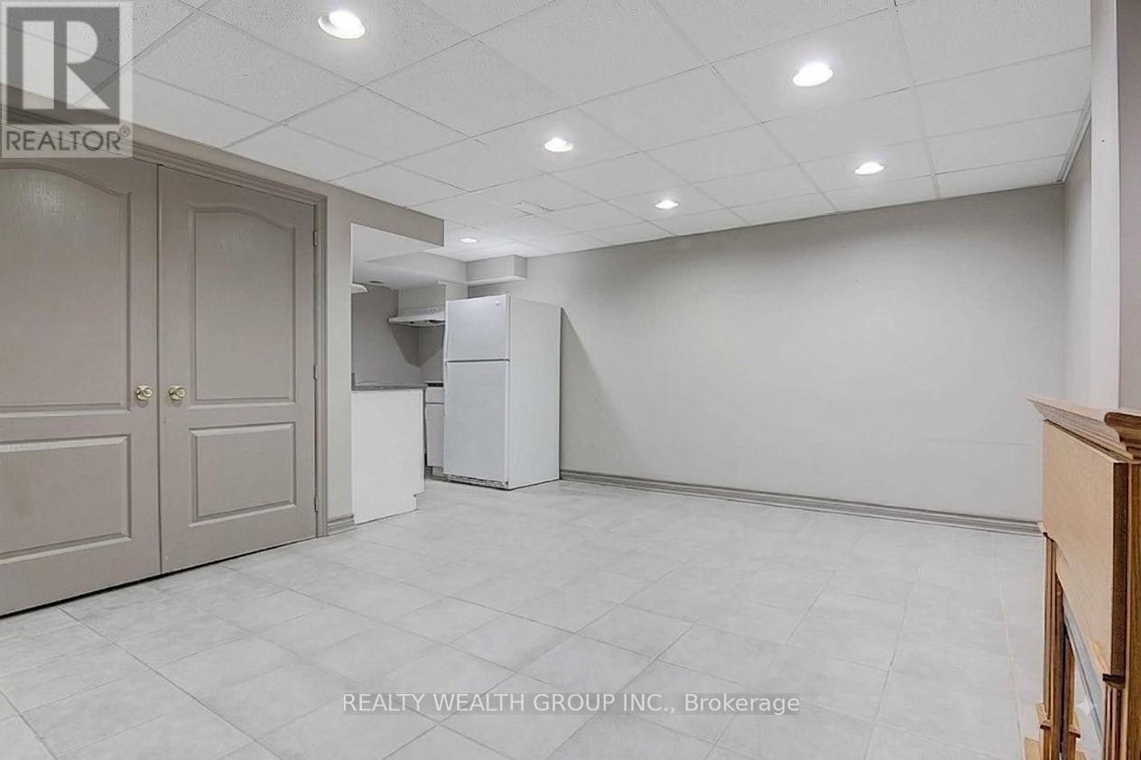 20 Laura Sabrina Drive, Vaughan, ON, L4H 1M6 - 27