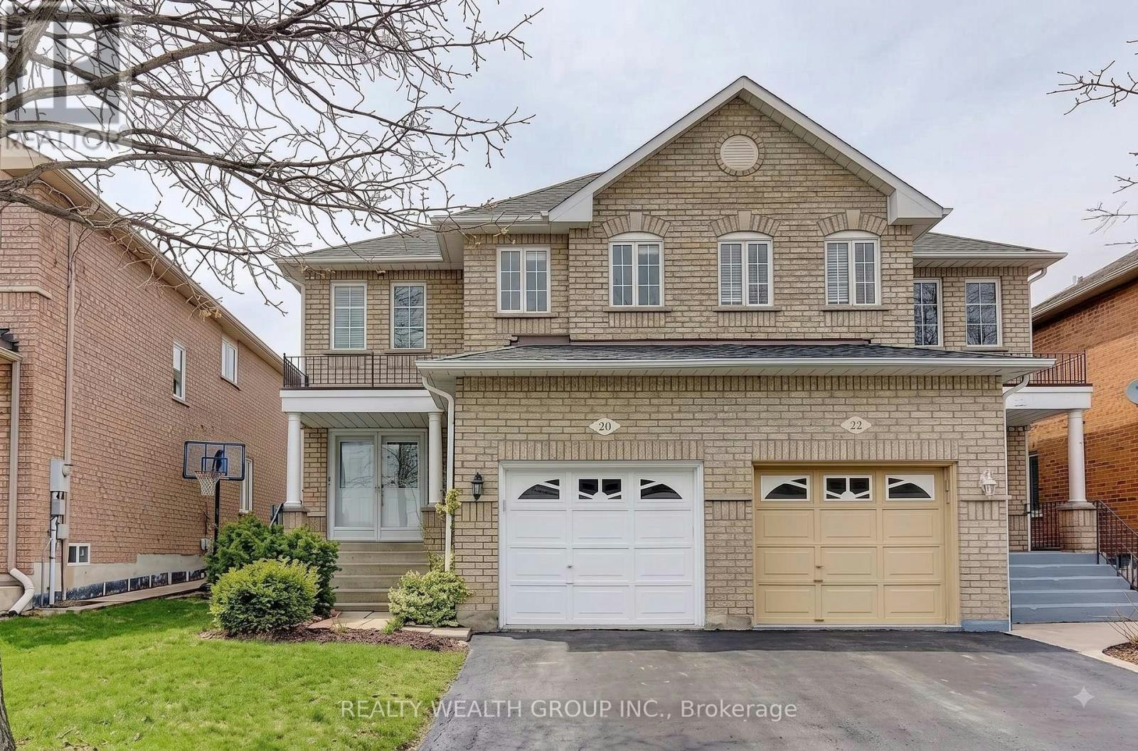 20 Laura Sabrina Drive, Vaughan, ON, L4H 1M6