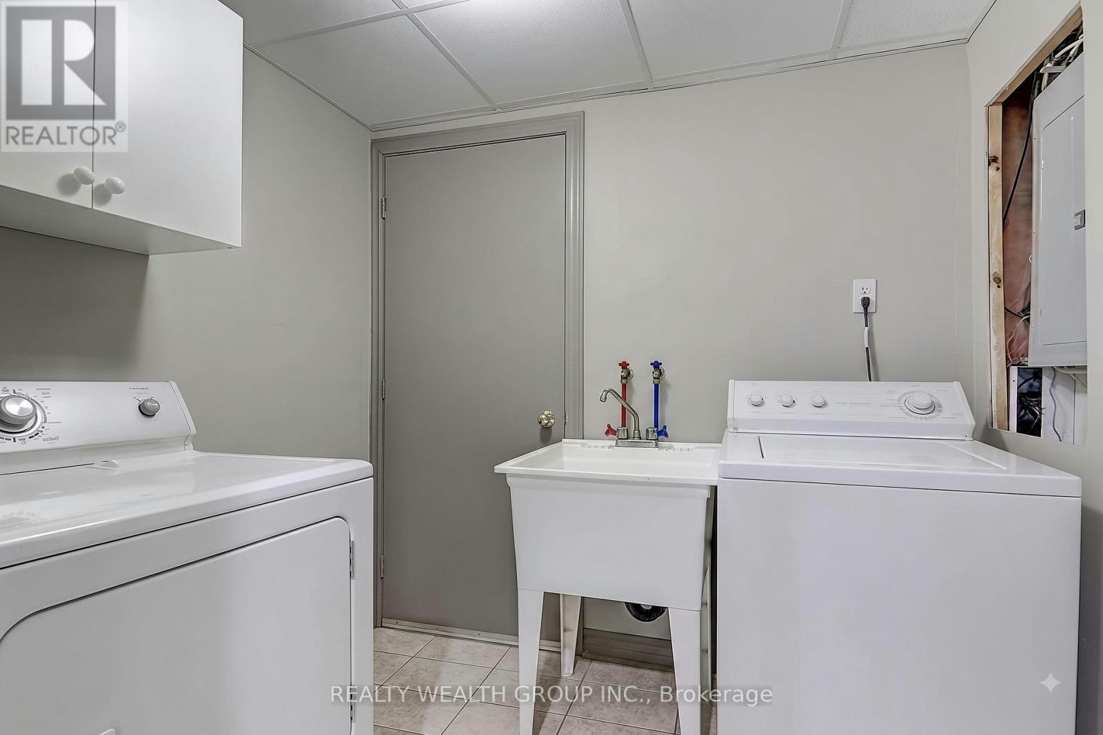20 Laura Sabrina Drive, Vaughan, ON, L4H 1M6 - 26