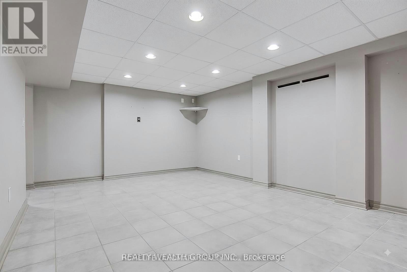 20 Laura Sabrina Drive, Vaughan, ON, L4H 1M6 - 29