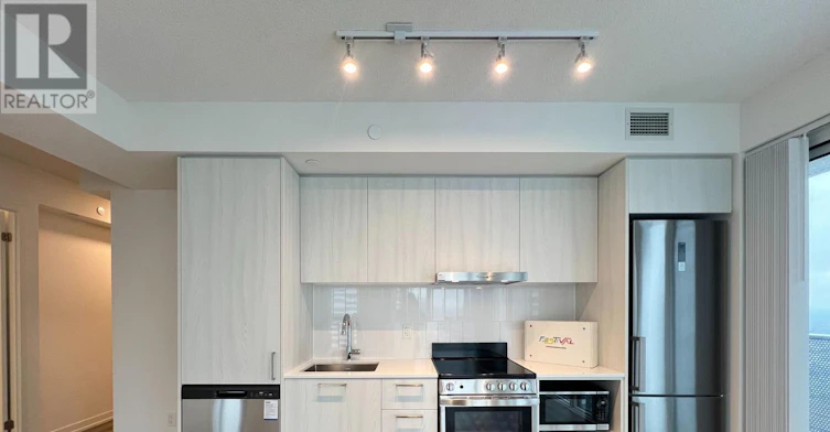 4015-195 Commerce Street, Vaughan, ON, L4K 0P9 - 2