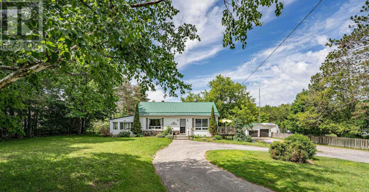 3514 Penetanguishene Road, Oro-Medonte, ON, L4M 4Y8 - 4