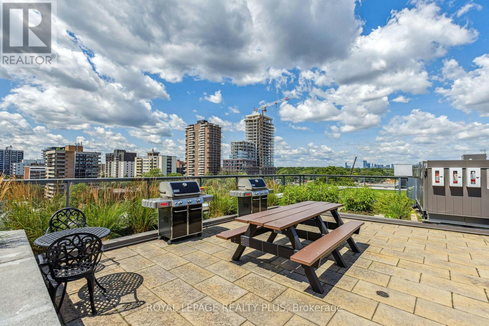 403-1 Hurontario Street, Mississauga, ON, L5G 0A3 - 26
