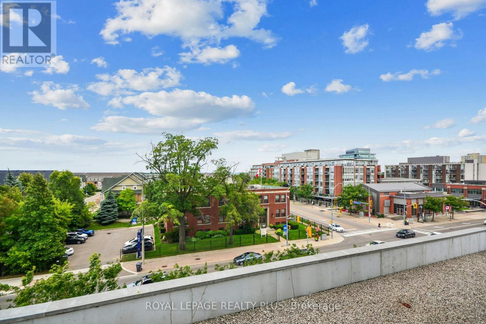 403-1 Hurontario Street, Mississauga, ON, L5G 0A3 - 7