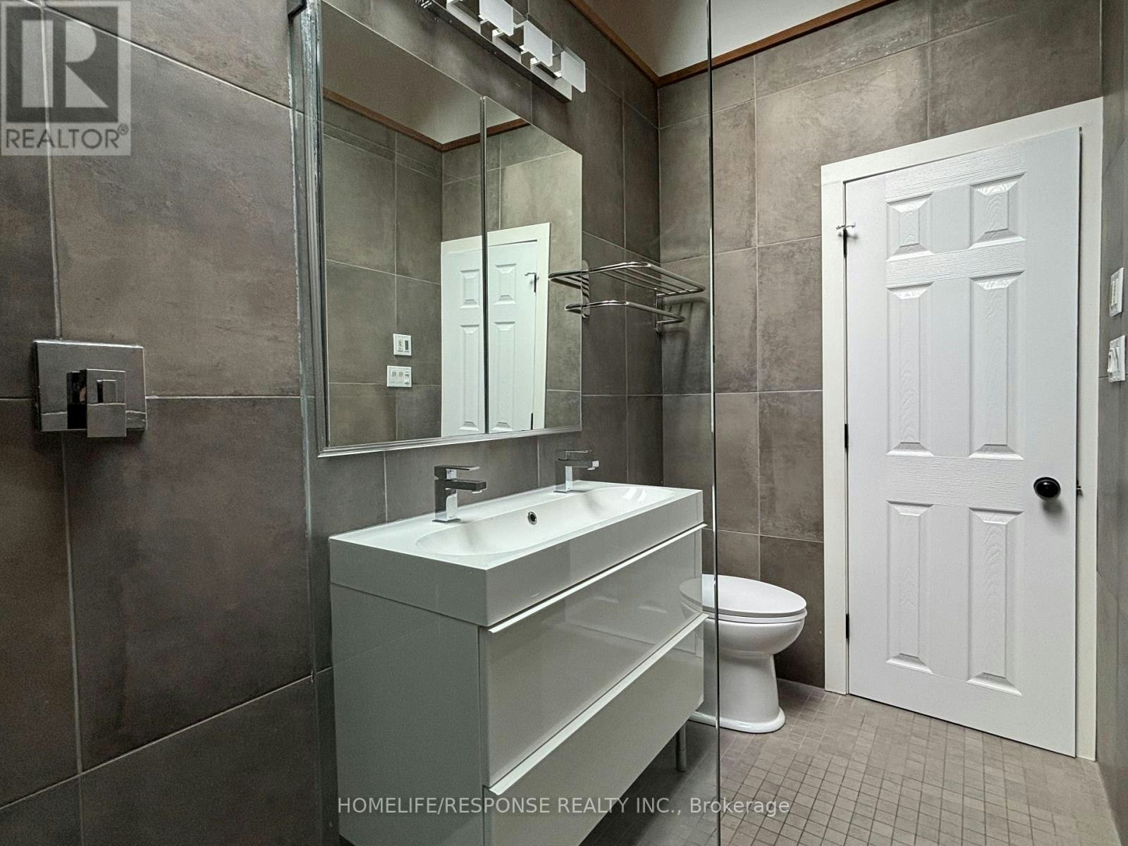 5452 Croydon Road, Burlington, ON, L7L 3J4 - 17