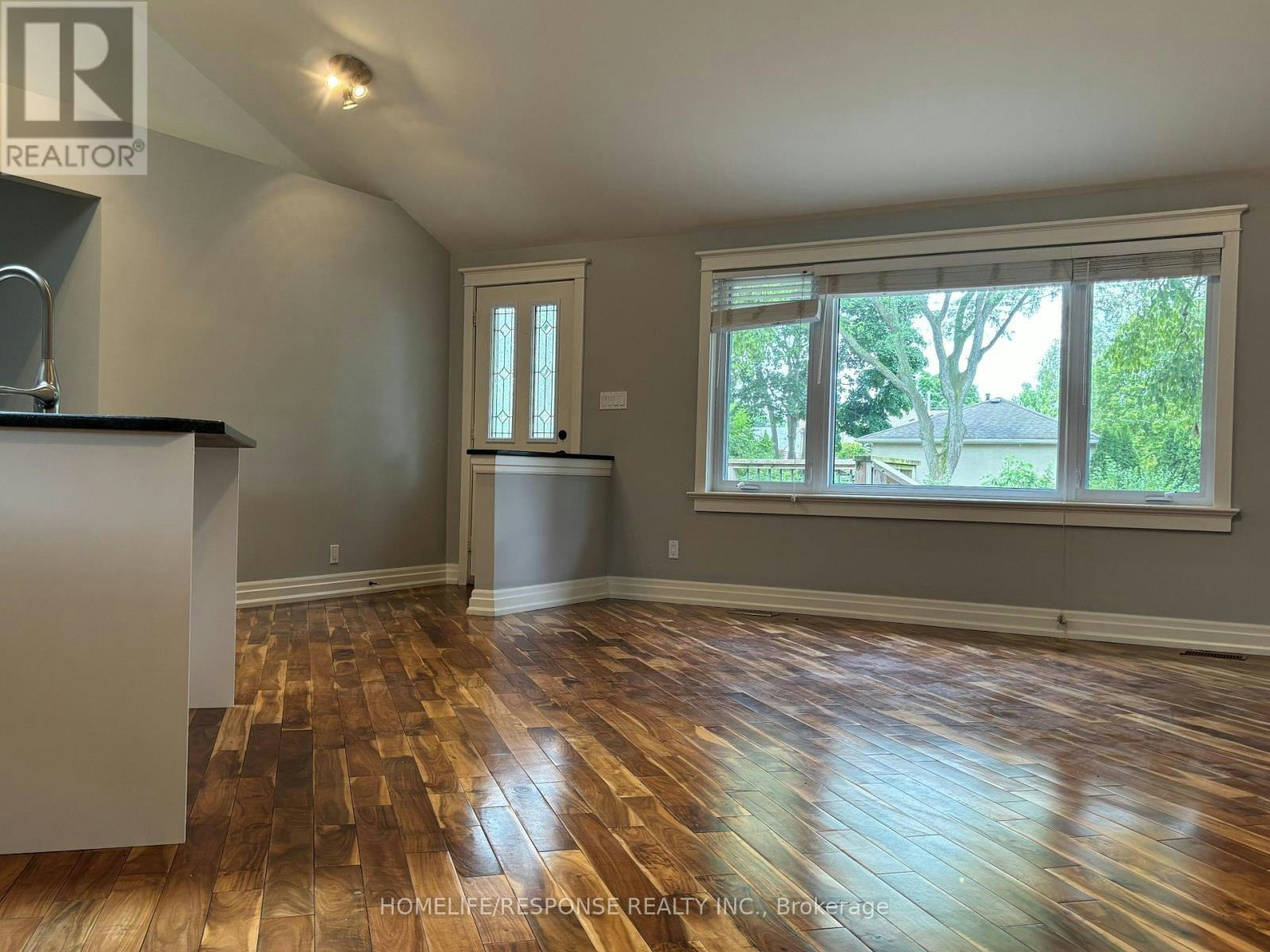 5452 Croydon Road, Burlington, ON, L7L 3J4 - 7