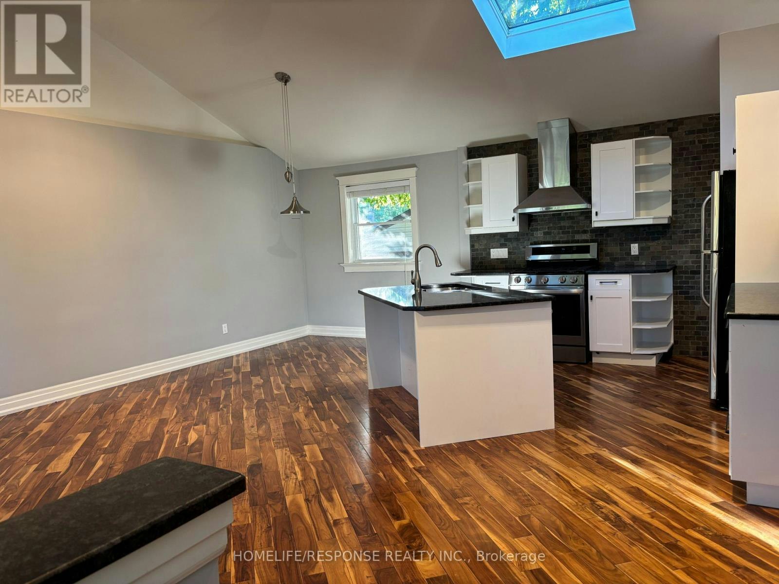5452 Croydon Road, Burlington, ON, L7L 3J4 - 11