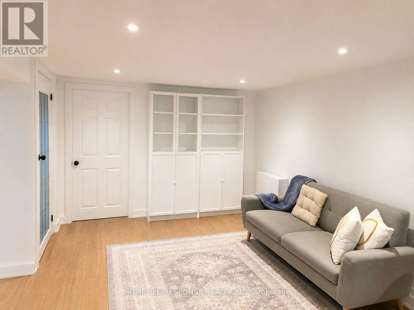 5452 Croydon Road, Burlington, ON, L7L 3J4 - 28