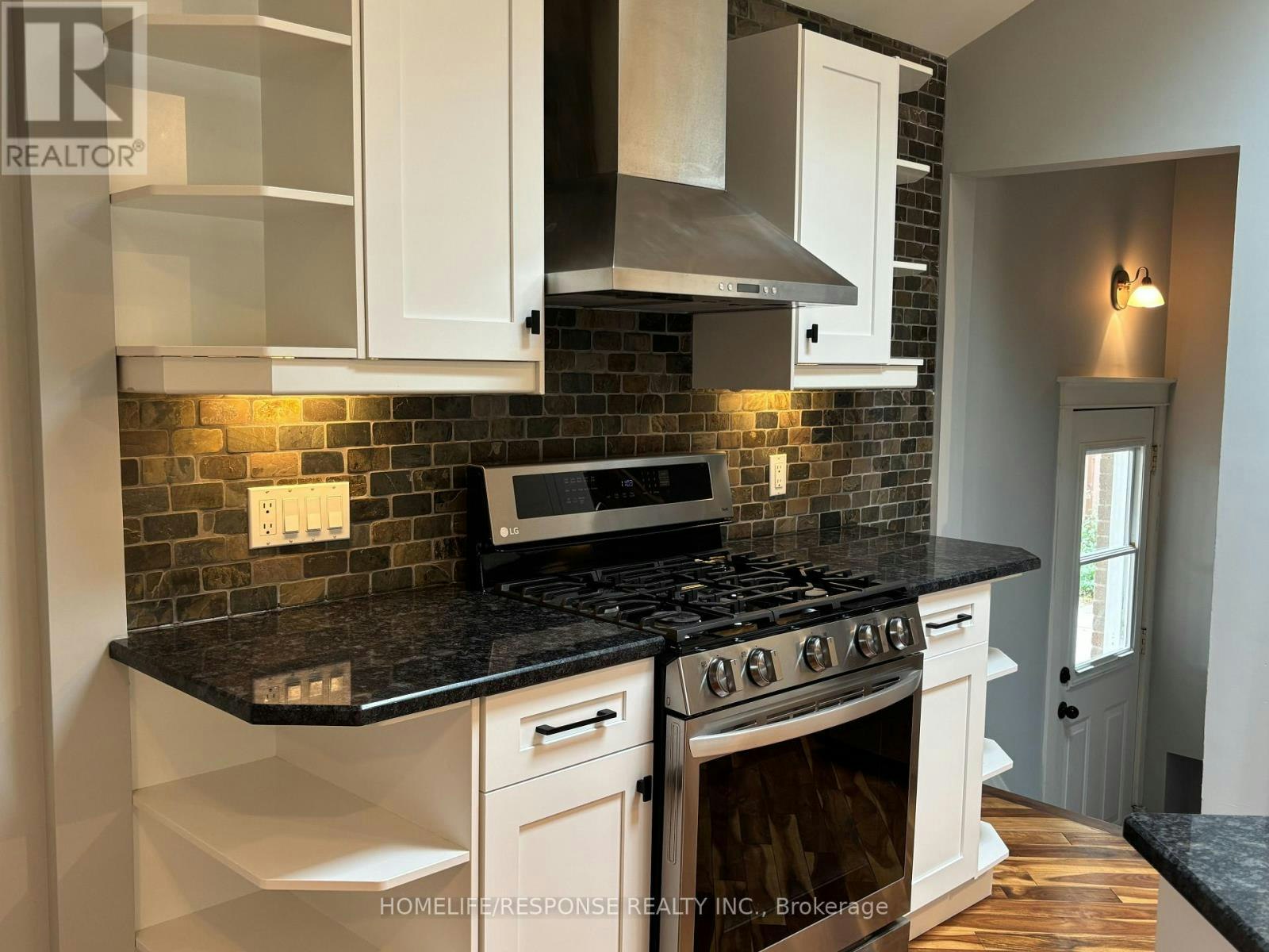5452 Croydon Road, Burlington, ON, L7L 3J4 - 5