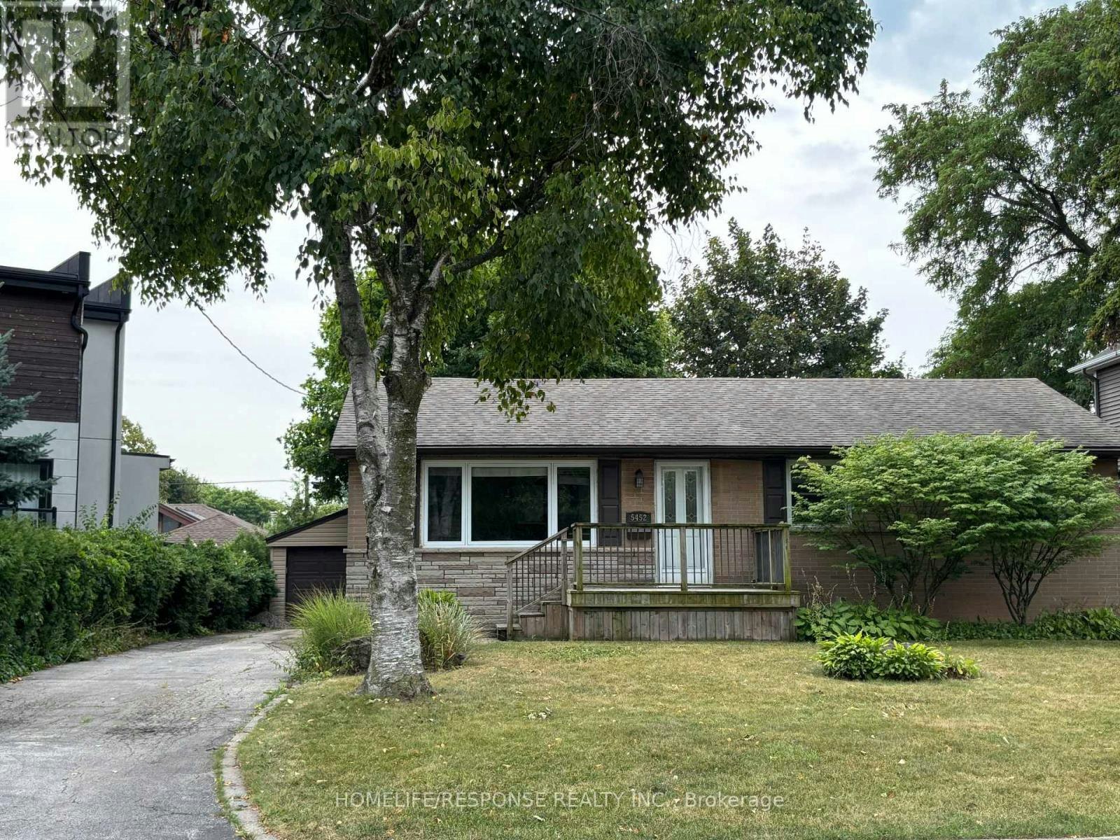 5452 Croydon Road, Burlington, ON, L7L 3J4