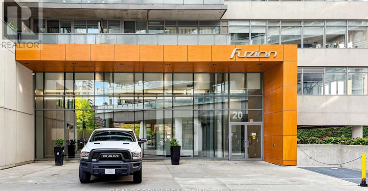 715-20 Joe Shuster Way, Toronto, ON, M6K 0A3 - 2
