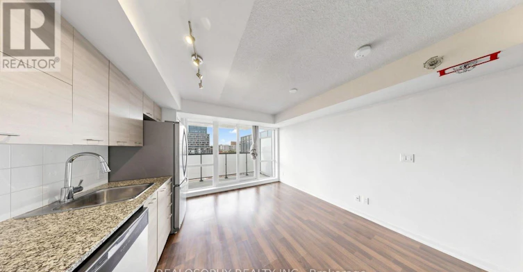 715-20 Joe Shuster Way, Toronto, ON, M6K 0A3 - 11