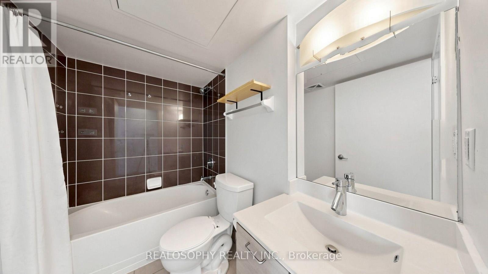 715-20 Joe Shuster Way, Toronto, ON, M6K 0A3 - 7