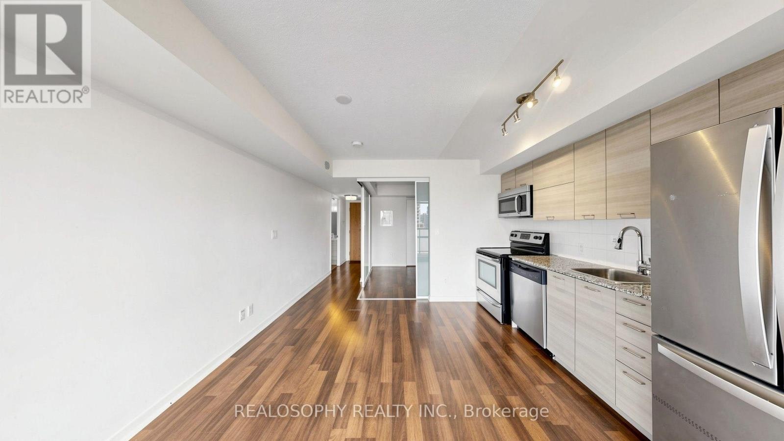 715-20 Joe Shuster Way, Toronto, ON, M6K 0A3 - 13