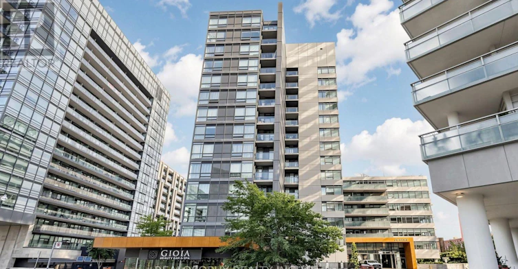 715-20 Joe Shuster Way, Toronto, ON, M6K 0A3